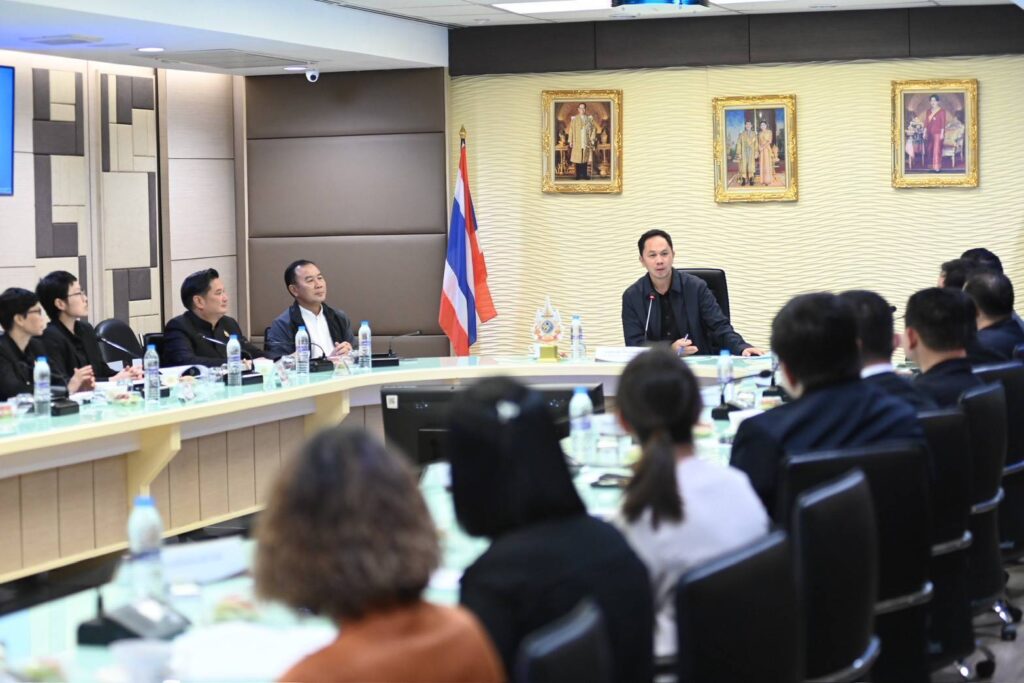 ‘สรวุฒิ’ ปรับเกมคุมยางชายแดน ตรวจเข้ม 4 สินค้าเสี่ยงสูงสกัดของเถื่อน